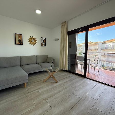 Agi Montseny Apartman Roses Kültér fotó